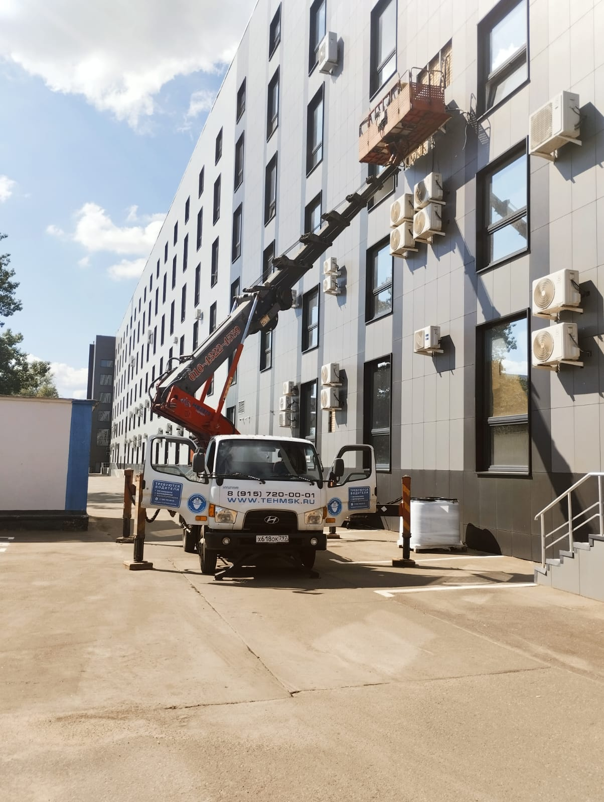 Аренда автовышки Hyundai 26 метров